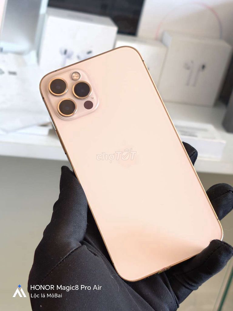 Apple iPhone 12 Pro 128GB Vàng. Mua bán Điện thoại tại Thành phố Đà Lạt Lâm Đồng được đăng bởi Lộc Lá Mô Bai hình 1