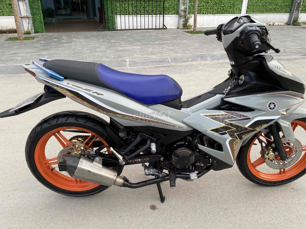 Yamaha Exciter, серый. Оригинал, в отличном состоянии
