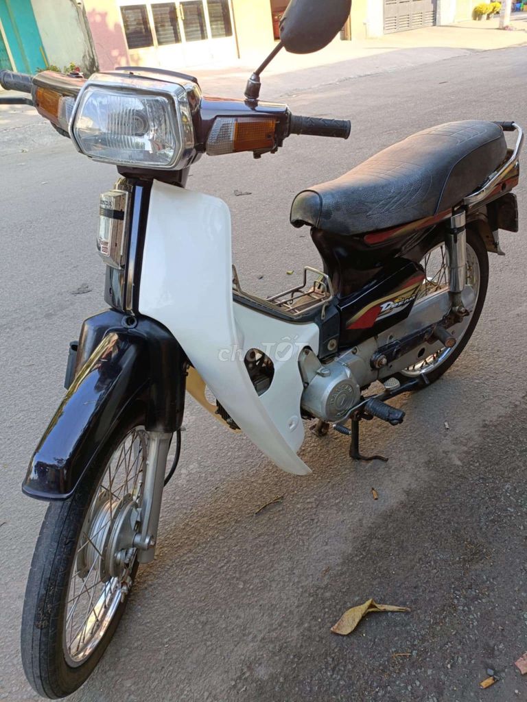 Dream giấy tờ đầy đủ. Máy bao êm. Mua bán Xe máy tại Quận 12 Tp Hồ Chí Minh được đăng bởi Chúc  hình 1