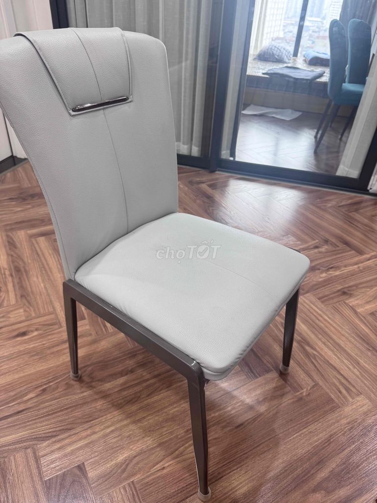 6 Ghế bàn ăn Da Xám. Mua bán Bàn ghế tại Quận Thanh Xuân Hà Nội được đăng bởi Nguyễn Nhật Hằng hình 1
