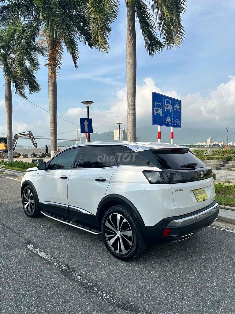 Peugeot 3008 2022 GT - 55000 km. Mua bán Ô tô tại Quận Cẩm Lệ Đà Nẵng được đăng bởi Nguyễn Duy hình 5