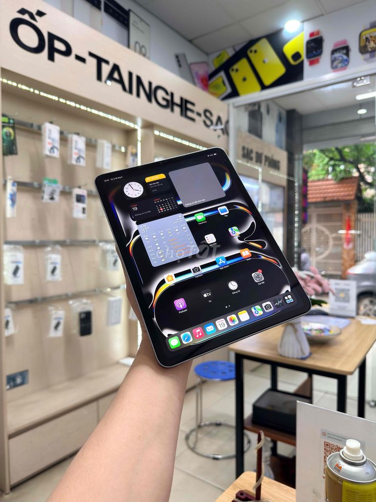 Apple iPad Pro M2 11 inch 128GB Xám. Mua bán Máy tính bảng tại Quận Cầu Giấy Hà Nội được đăng bởi Nguyễn Anh Tuấn hình 1