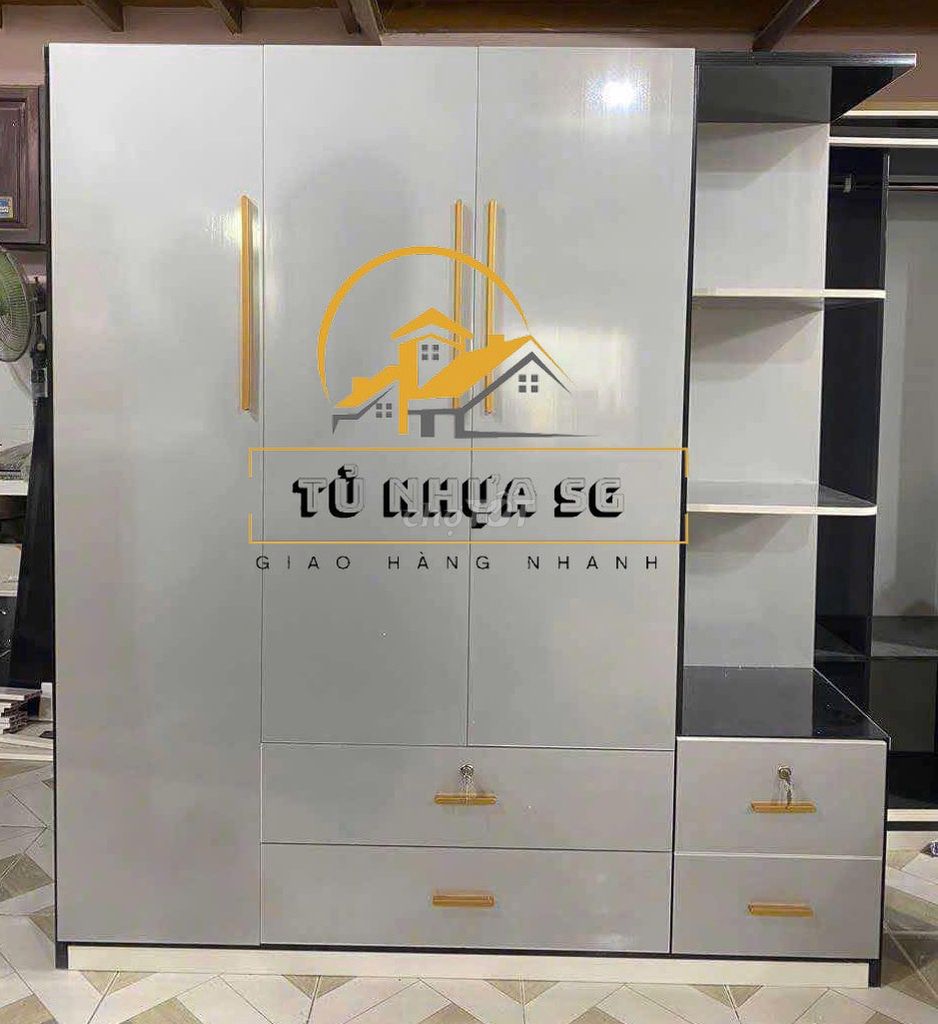Tủ quần áo Nhựa Xám 1m8x1m45. Mua bán Tủ, kệ gia đình tại Quận 6 Tp Hồ Chí Minh được đăng bởi Nội thất giá xưởng hình 1
