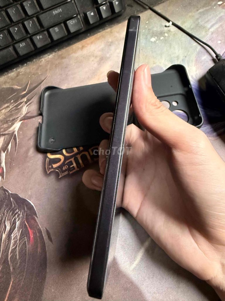 Realme GT 6 256GB Đen. Mua bán Điện thoại tại Quận 3 Tp Hồ Chí Minh được đăng bởi Hiéu hình 1