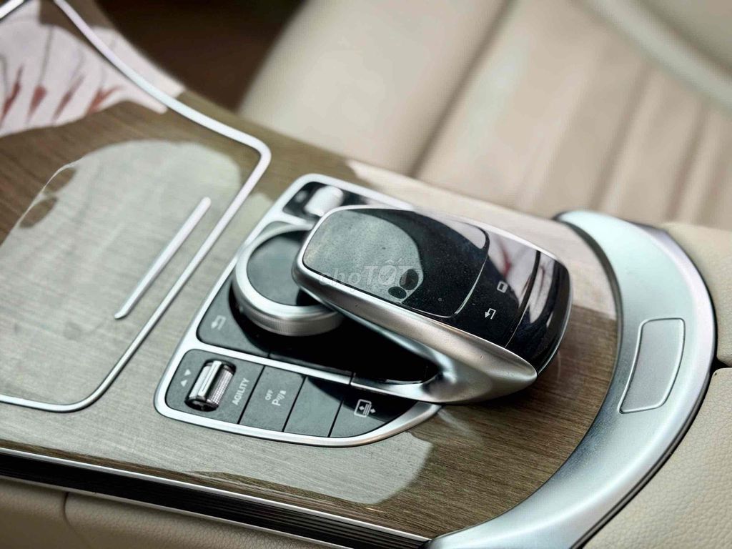 Mercedes Benz C Class C250 Exclusive 2015. Mua bán Ô tô tại Quận Long Biên Hà Nội được đăng bởi No1 AUTO hình 6
