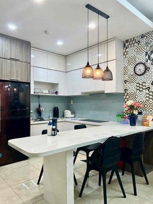 Opal riverside 2pn tầng thấp nhiều nội thất