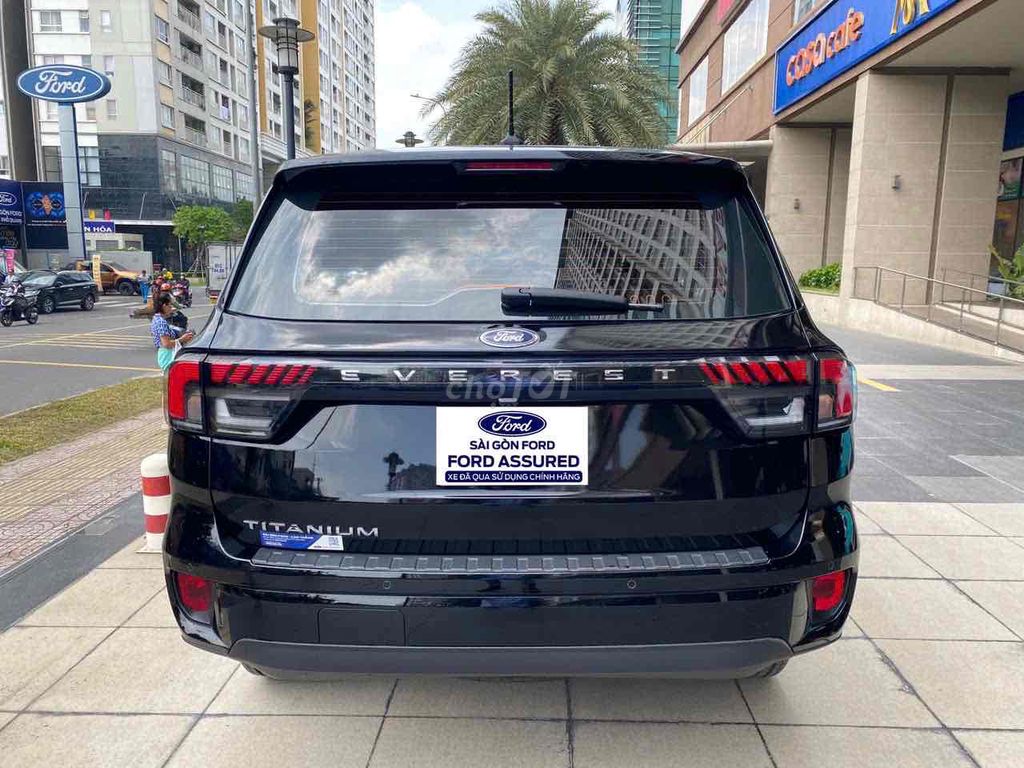 Ford Everest 2023 Titanium 2.0L 4x2 AT - 4500 km. Mua bán Ô tô tại Quận Tân Bình Tp Hồ Chí Minh được đăng bởi Sài Gòn Ford hình 3
