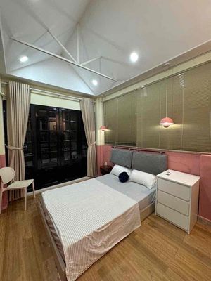 📌CĂN HỘ NGUYỄN BỈNH KHIÊM Q.1, STUDIO BAN CÔNG LỚN - FULL NỘI THẤT