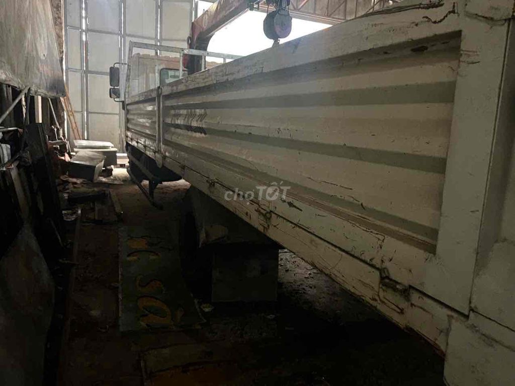 Xe cẩu 5 tấn HINO FC thùng 6,1m - Ga Cơ - Chạy Ít. Mua bán Xe tải, xe ben tại Thành phố Biên Hòa Đồng Nai được đăng bởi Mr. An hình 4