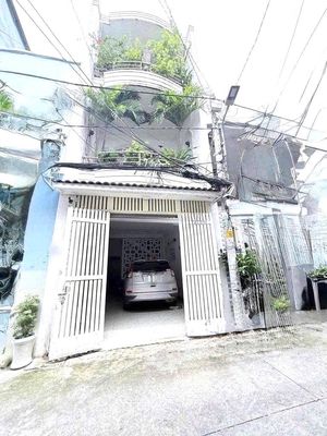 Rent · 7 bd · 60 м² · Quận 8, ул. Đường Âu Dương Lân