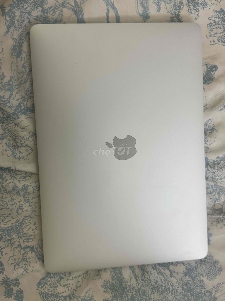 Apple MacBook Pro 2019 13 inch 16GB/512GB. Mua bán Laptop tại Quận Tân Bình Tp Hồ Chí Minh được đăng bởi Minh Thiện hình 1