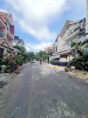 Đất 157,5 m² · Đường Huỳnh Tấn Phát