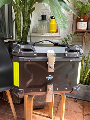 Thùng Nhôm Veta Box 55L. Mua bán Phụ tùng xe tại Quận Phú Nhuận Tp Hồ Chí Minh được đăng bởi An Nguyen