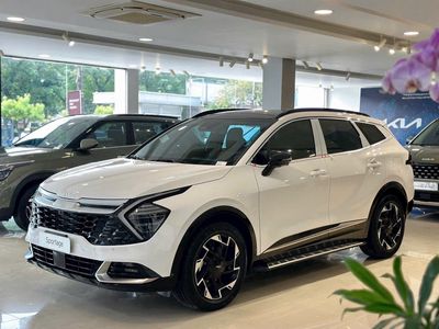 KIA SPORTAGE SIGNATURE 2025 TRẮNG-ƯU ĐÃI TIỀN MẶT
