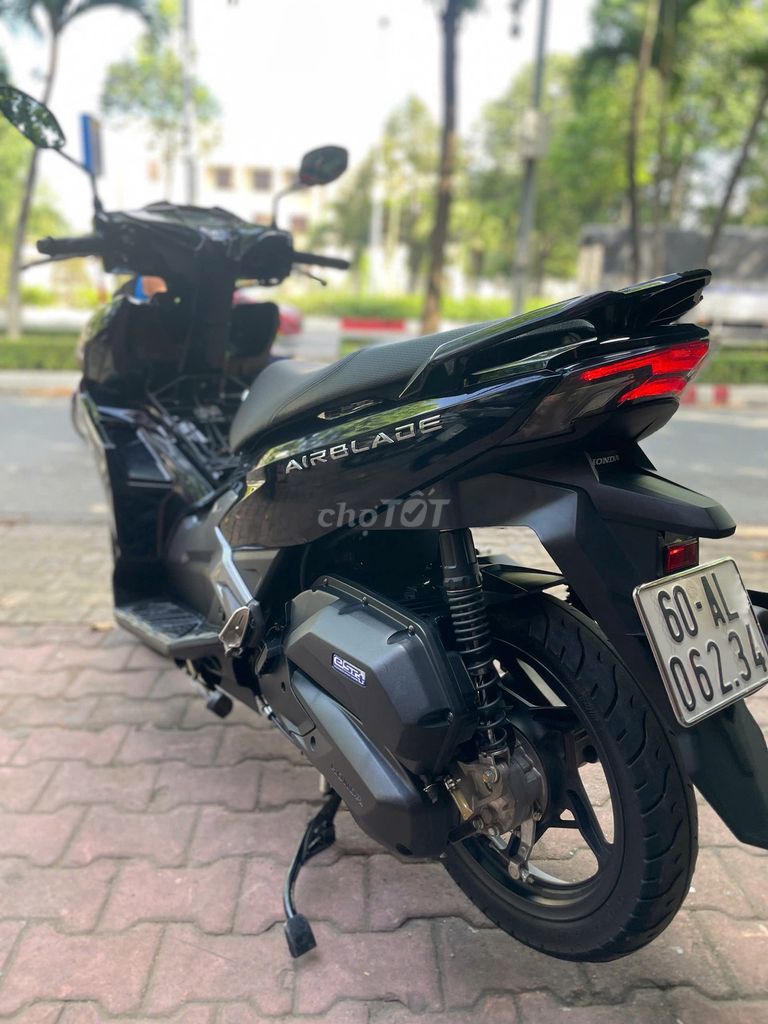 Honda Air Blade 125 2024 Đen 7000 km. Mua bán Xe máy tại Thành phố Biên Hòa Đồng Nai được đăng bởi Phương nguyễn  hình 8