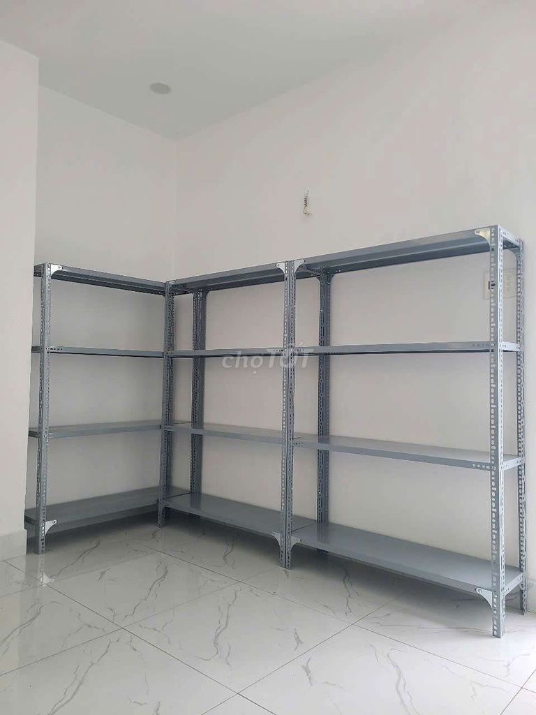 Kệ sắt V lỗ 1m5 x 1m x 30cm 4 mâm Xám. Mua bán Tủ, kệ gia đình tại Quận Bình Thạnh Tp Hồ Chí Minh được đăng bởi Kệ SẮT GIÁ RẺ hình 1