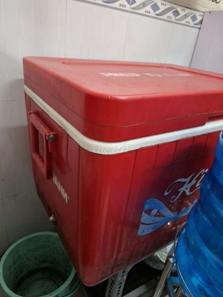 Thanh lý Thùng đá Hitaco Hiệp Thành 85L ở Q10. Mua bán Dụng cụ nhà bếp tại Quận 10 Tp Hồ Chí Minh được đăng bởi Thư Nguyễn hình 1