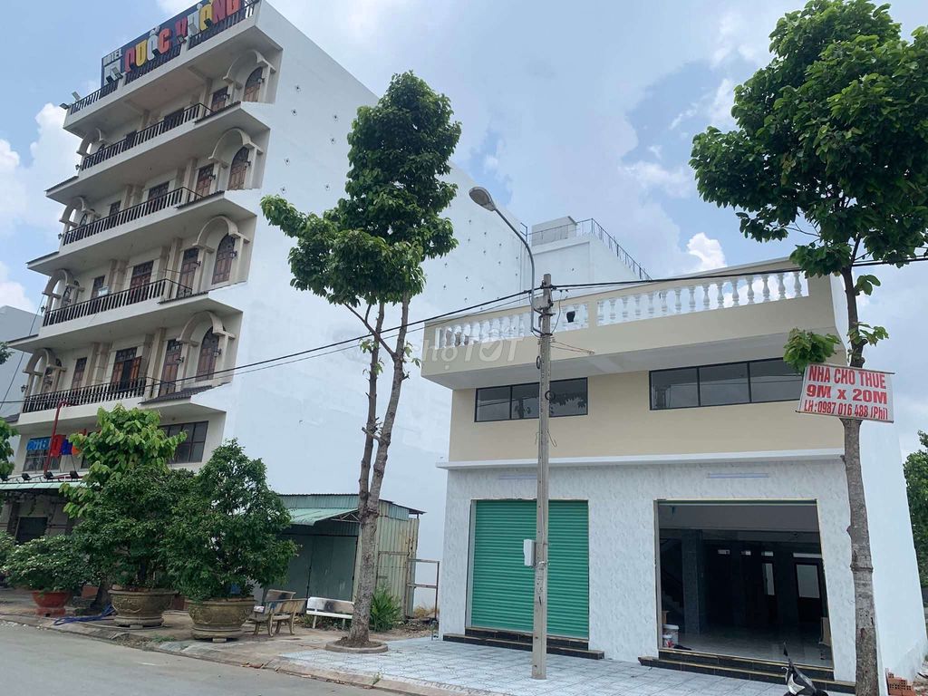 Cho thuê nhà nguyên căn  9x20 trệt, lửng. Cho thuê văn phòng, mặt bằng kinh doanh tại Thành phố Tân An Long An được đăng bởi Chí Đạm hình 5