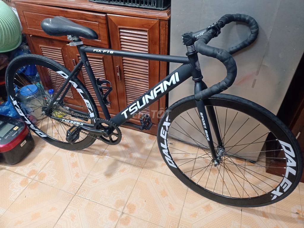 Xe đạp thể thao TSUNAMI. Mua bán Xe đạp tại Quận Ba Đình Hà Nội được đăng bởi van giang hình 1