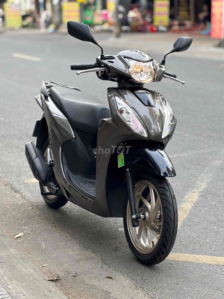 Bán Vision Bản Đặc Biệt 2025 odo 300 Km Màu Mới. Mua bán Xe máy tại Thành phố Biên Hòa Đồng Nai được đăng bởi Tấn Phát Biên Hoà hình 1