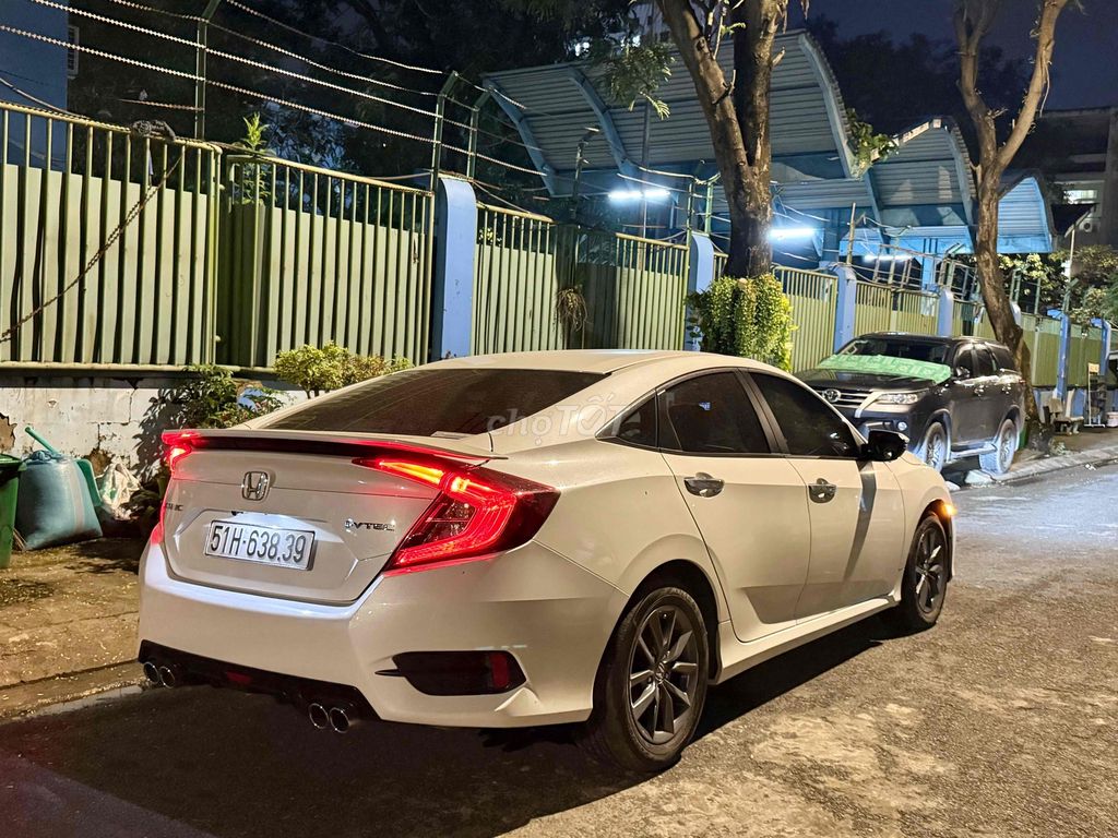 CIVIC G 2020 MỚI NHẤT VN, CHỈ: 11.000KM, 1 ĐỜI CHỦ. Mua bán Ô tô tại Quận 10 Tp Hồ Chí Minh được đăng bởi PC Trương hình 4