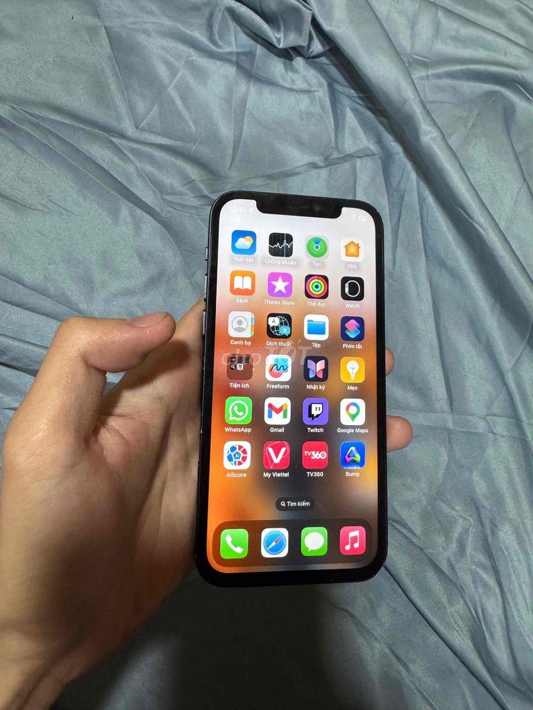Apple iPhone 12 64GB. Mua bán Điện thoại tại Quận Bình Thạnh Tp Hồ Chí Minh được đăng bởi Hoàng hình 1
