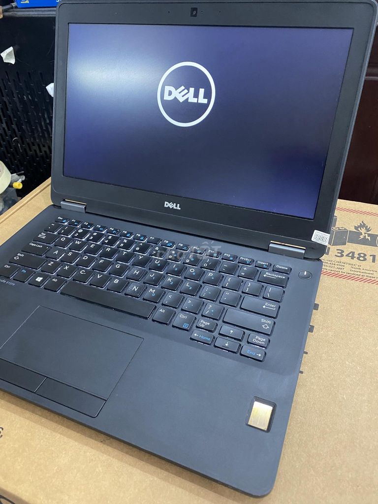 DELL LATITUDE 7270_I5 6300_8/256 CÓ VÂN TAY