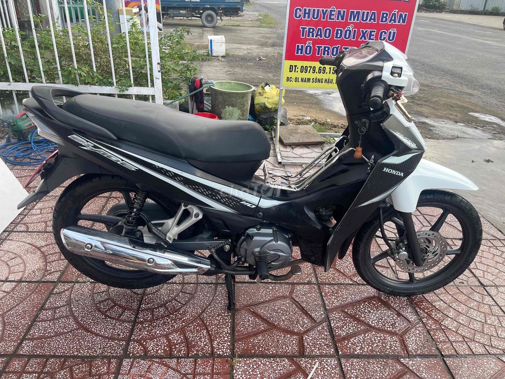 Balde đon2018 xe đẹp mây zin biển 95 chính chủ. Mua bán Xe máy tại Quận Cái Răng Cần Thơ được đăng bởi CẦM ĐỒ TRUNG TÍN  hình 5