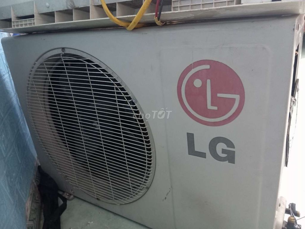 Điều hòa LG 9000 BTU đã sử dụng màu Trắng. Mua bán Máy lạnh, điều hoà tại Quận Hoàng Mai Hà Nội được đăng bởi Nguyễn Mạnh Hùng hình 1