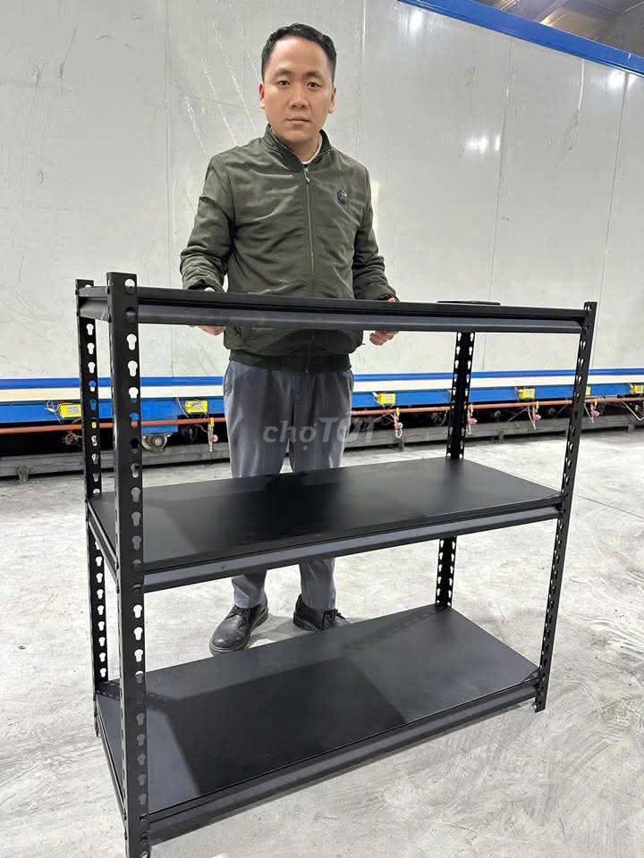 Kệ V Gài Đen 1m 3 tầng. Mua bán Tủ, kệ gia đình tại Thành phố Dĩ An Bình Dương được đăng bởi Nguyen thi Diem hình 1