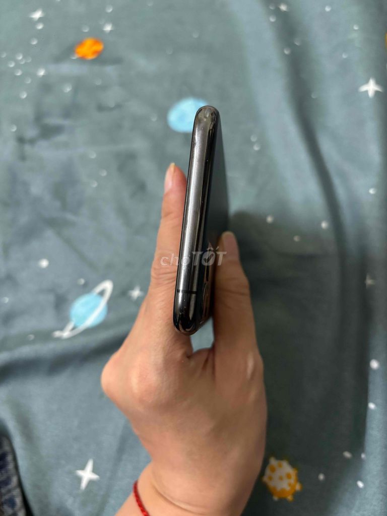 iPhone 11 Pro Max 256GB Đen quốc tế. Mua bán Điện thoại tại Quận Ba Đình Hà Nội được đăng bởi Le Tinh hình 1