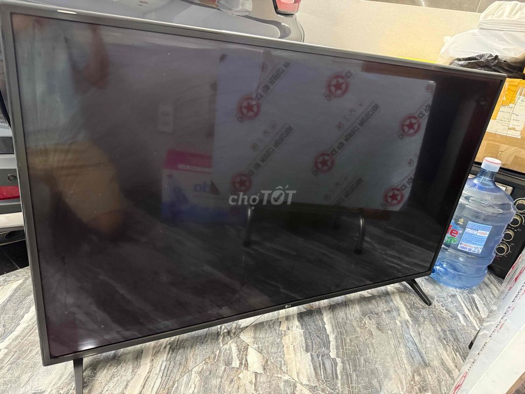Bán TiVi LG 55inch 4K (hỏng màn hình). Mua bán Tivi, Âm thanh tại Quận 11 Tp Hồ Chí Minh được đăng bởi Huỳnh Thanh Trung hình 1