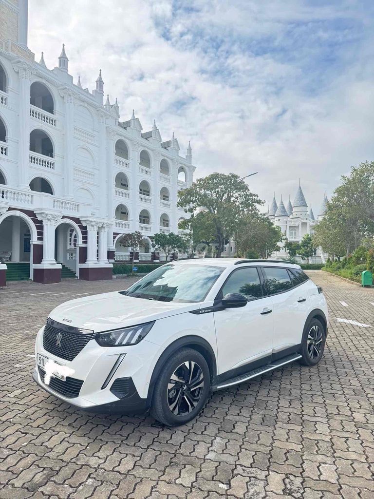 Peugeot 2008 2025 GT Line 1.2 AT - 5500 km. Mua bán Ô tô tại Quận 7 Tp Hồ Chí Minh được đăng bởi nhi nguyen hình 1