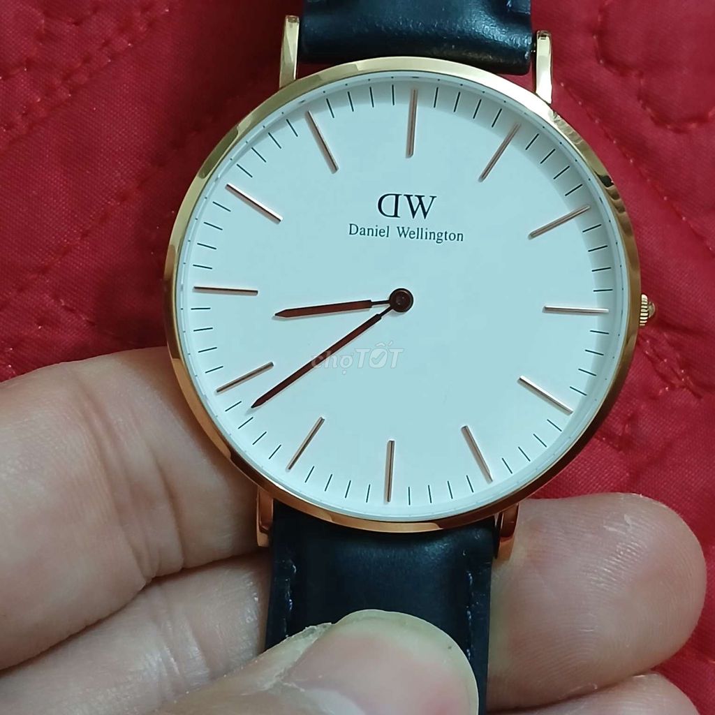 Đồng hồ dw