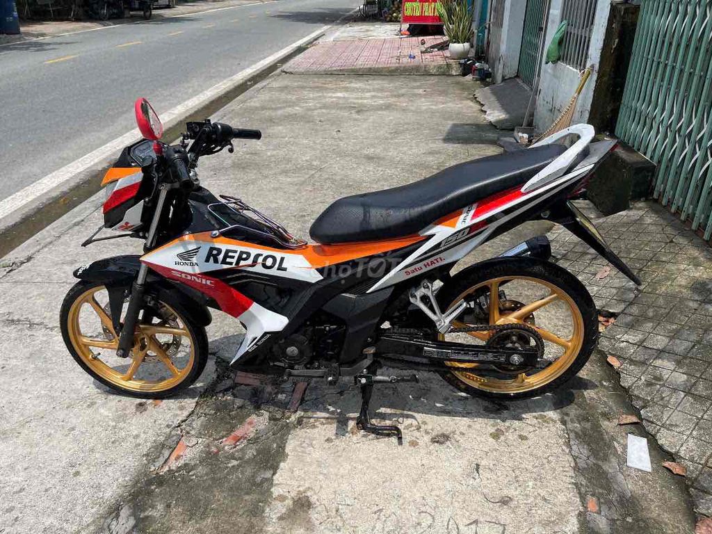 HONDA SONIC - ZIN NGUYÊN CON - KIỂNG NHẸ. Mua bán Xe máy tại Thị xã Tân Uyên Bình Dương được đăng bởi Hồ Hoàng Cảnh   hình 5