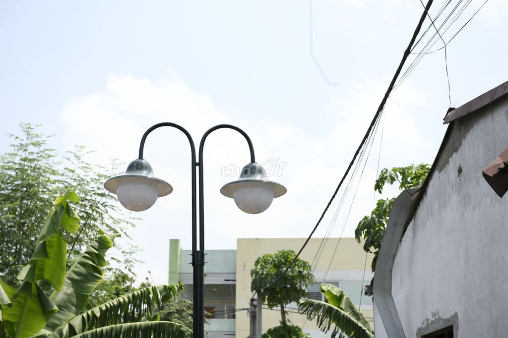 Đèn mai chiếu thủy Phan Nguyễn giao hàng toàn quốc. Mua bán Đèn tại Quận Long Biên Hà Nội được đăng bởi Phan Nguyễn Chiếu Sáng hình 1