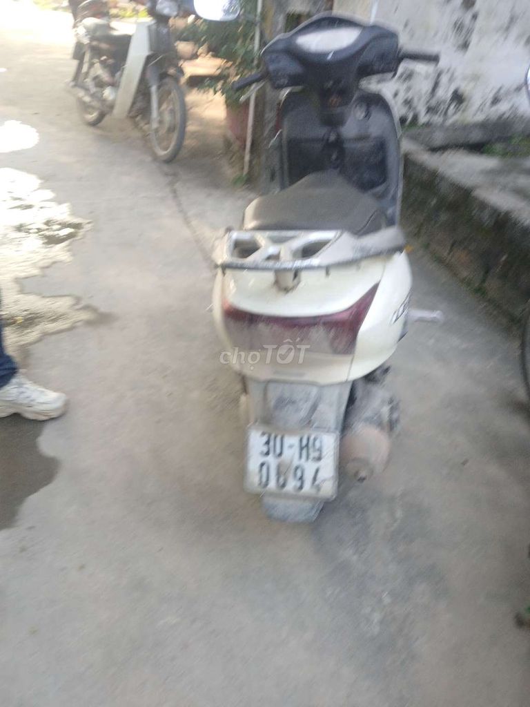 Bán xe máy Honda Lead. Mua bán Xe máy tại Huyện Phú Xuyên Hà Nội được đăng bởi Phong Vũ hình 1