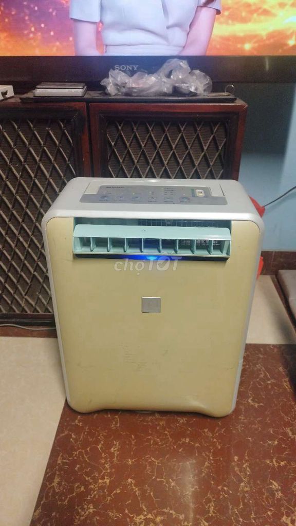 Máy hút ẩm Sharp Sấy quần áo Nội địa. Mua bán Nội thất, đồ gia dụng khác tại Thị xã Từ Sơn Bắc Ninh được đăng bởi đồ gia dụng cũ hình 1
