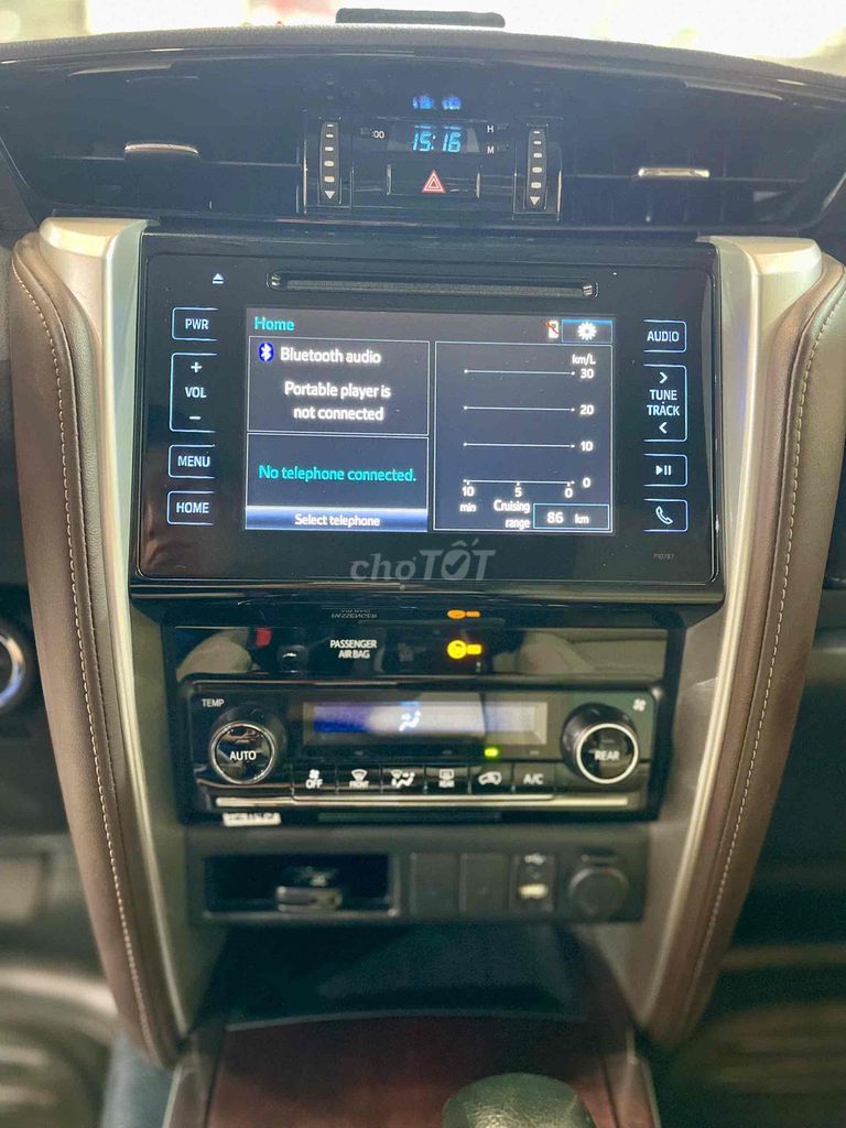 Toyota Fortuner 2018 odo chuẩn full lịch sử hãng. Mua bán Ô tô tại Quận Tân Phú Tp Hồ Chí Minh được đăng bởi Gia Nhi Phúc Khang Auto  hình 10