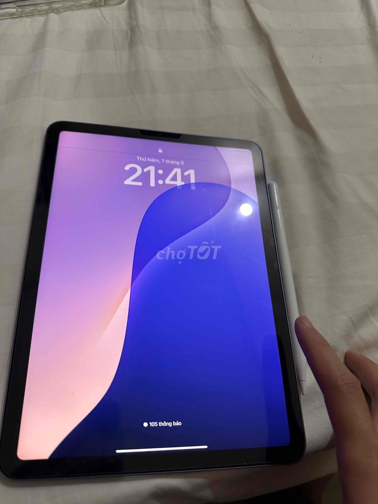 iPad Air 5 full box thanh lý nhanh, ko vết xước. Mua bán Máy tính bảng tại Quận Liên Chiểu Đà Nẵng được đăng bởi Been hình 1