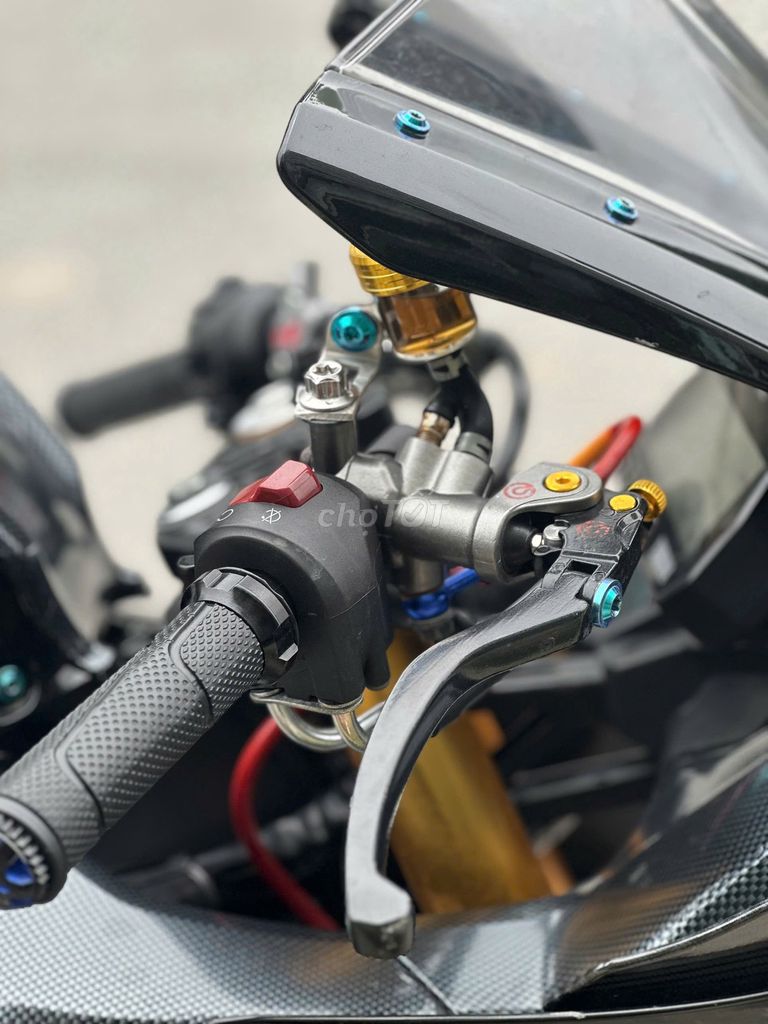 Yamaha R15V4 siêu lướt có trả góp trao đổi ✅. Mua bán Xe máy tại Quận Thanh Xuân Hà Nội được đăng bởi Phú Lý hình 5