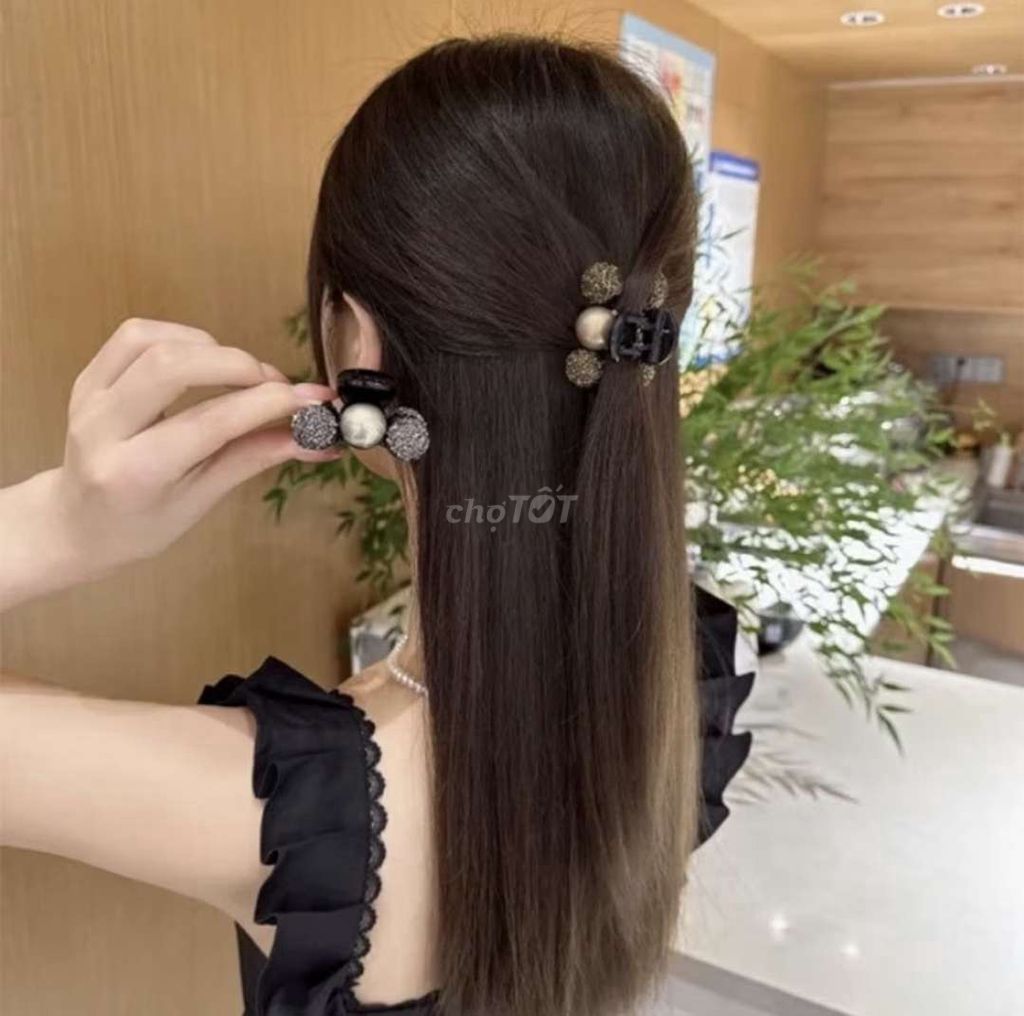 kẹp tóc nữ. Mua bán Phụ kiện thời trang khác tại Thành phố Vĩnh Long Vĩnh Long được đăng bởi ST STORE chuyên sỉ hình 1