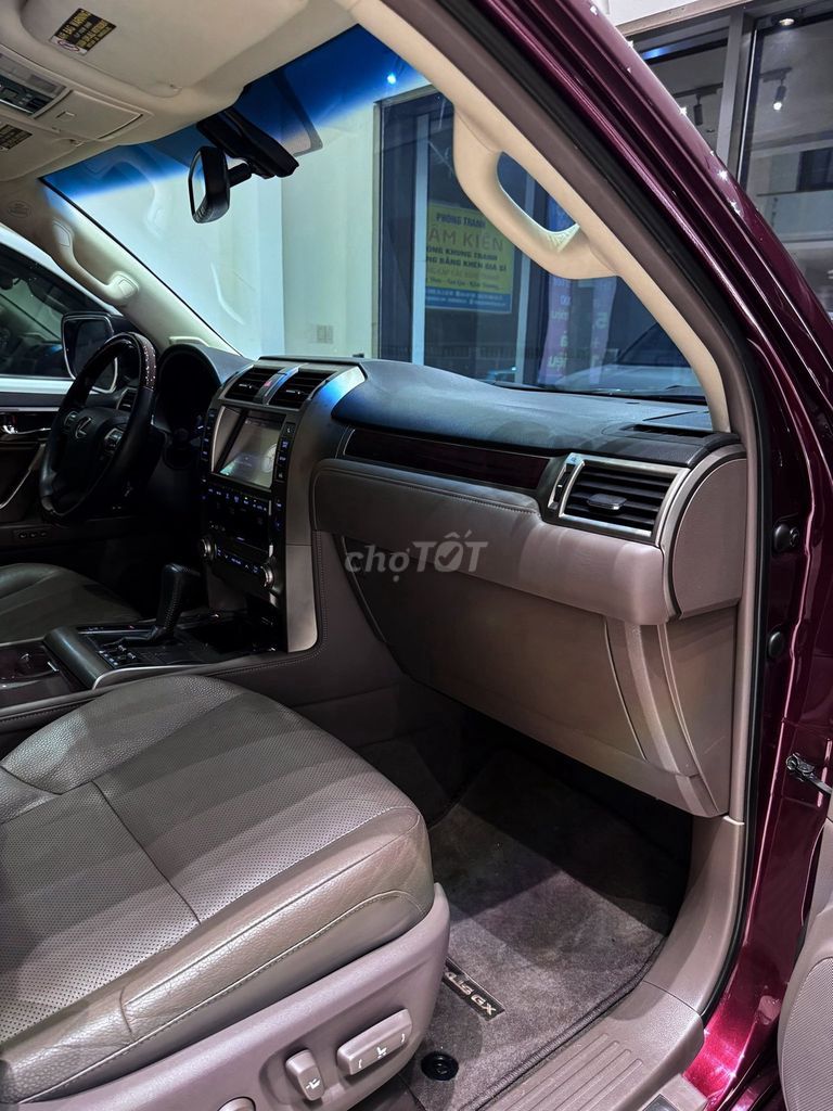 LEXUS GX 460 MODEL 2016 MÀU ĐỎ MẬN CHÍN. Mua bán Ô tô tại Quận Gò Vấp Tp Hồ Chí Minh được đăng bởi Sĩ Minh hình 12