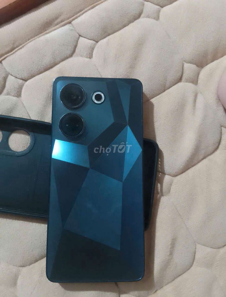 Tecno Camon 20 256GB Đen. Mua bán Điện thoại tại Thị xã Duy Tiên Hà Nam được đăng bởi nguyễn mạnh hùng hình 1