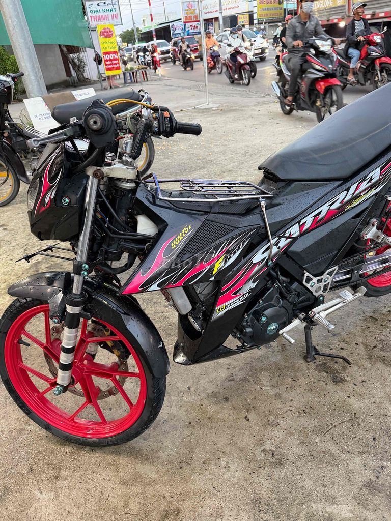 xe suzuky satria bs 64. Mua bán Xe máy tại Quận Bình Thuỷ Cần Thơ được đăng bởi thiên phúc hình 5