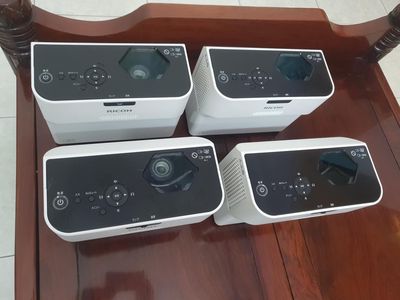 Máy chiếu siêu gần Ricoh PJ WX4152NI nhỏ gọn sáng. Mua bán Đồ dùng văn phòng tại Quận Tân Phú Tp Hồ Chí Minh được đăng bởi Laptop xách tay Nhật Mỹ