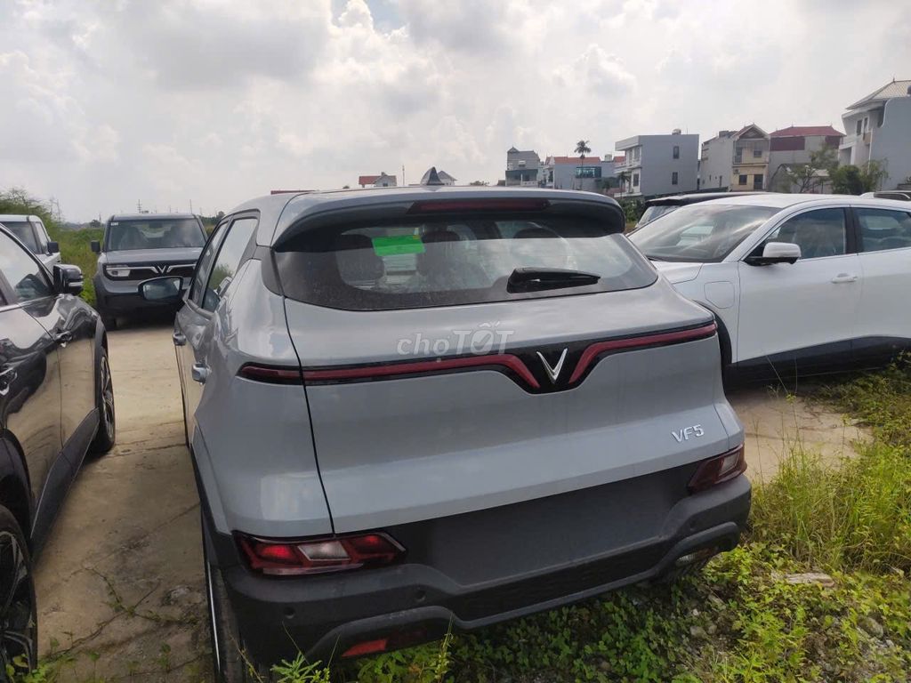 Vinfast VF5 2025 MÀU XÁM XI MĂNG SẴN XE HỒ SƠ. Mua bán Xe điện tại Huyện Thường Tín Hà Nội được đăng bởi Nguyễn Tín hình 5