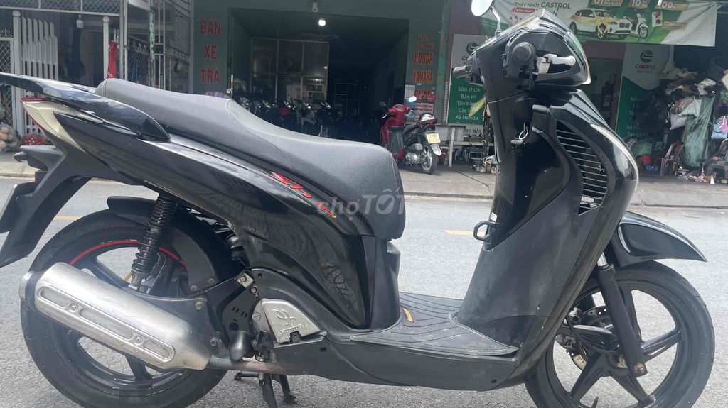 HONDA SH LÊN ÁO MÁY ÊM. Mua bán Xe máy tại Huyện Trà Ôn Vĩnh Long được đăng bởi Cửa hàng xe Phương Linh hình 3