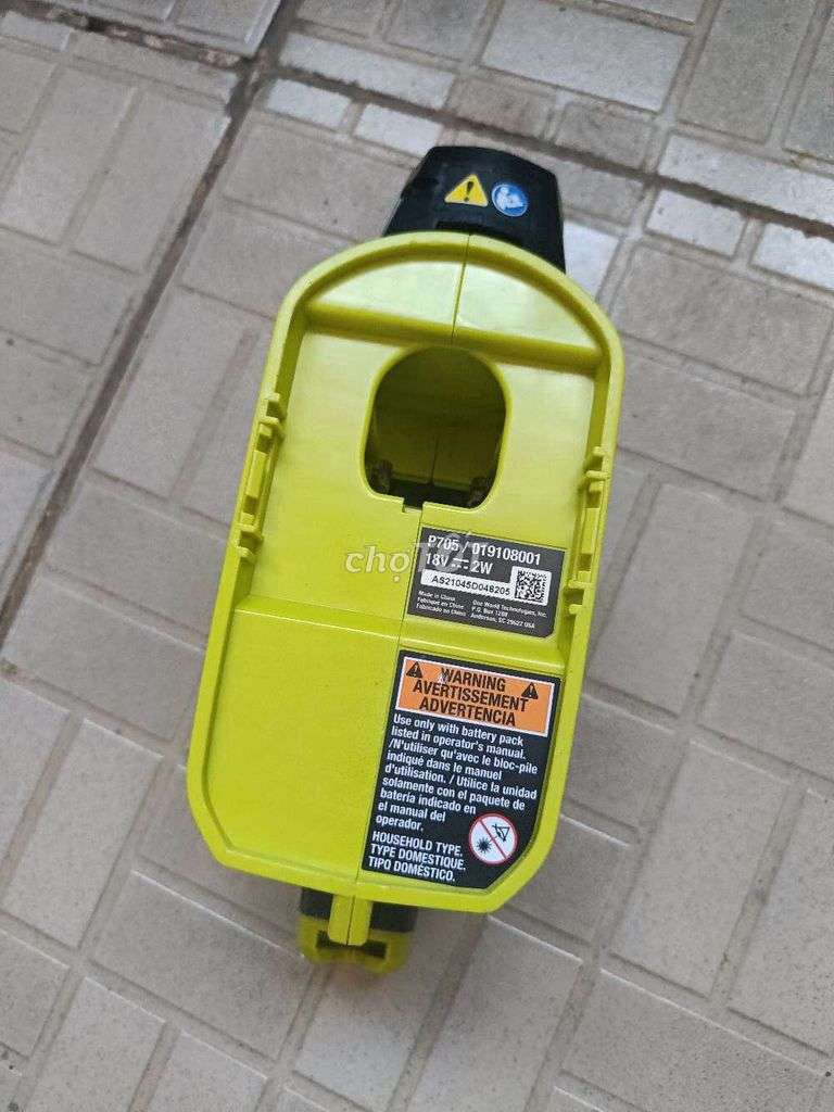 Đèn pin Ryobi P705 Vàng. Mua bán Đèn tại Thành phố Biên Hòa Đồng Nai được đăng bởi hung hình 1