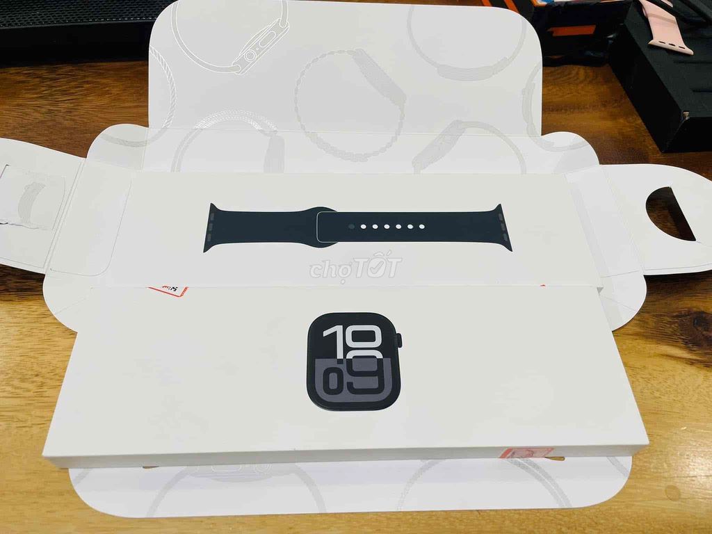 Applewatch S10/46 Jetblack Newseal Mã VN !